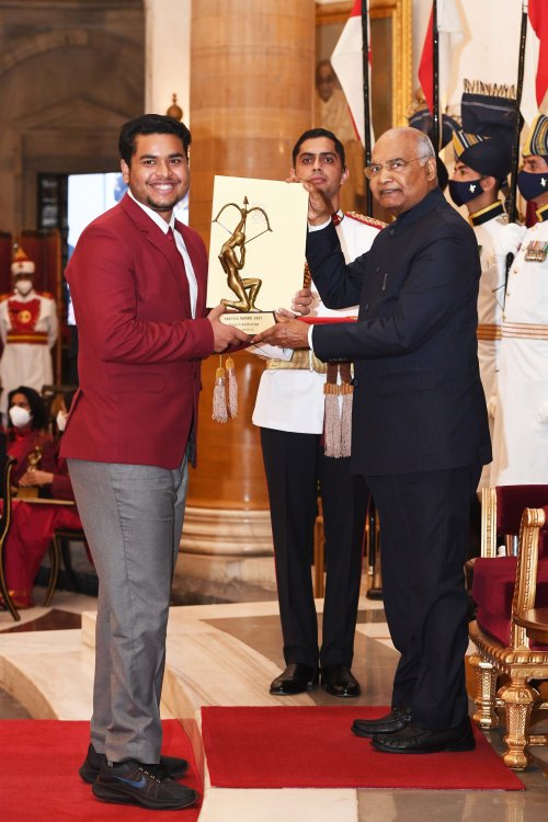 Shri Yogesh Kathuniya - Para Athletics - Arjuna Award 2021